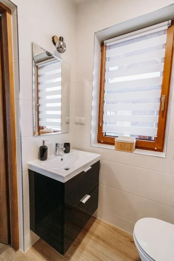 Stylove Domki Banska Nizna Domki Z Jacuzzi Eksteriør billede