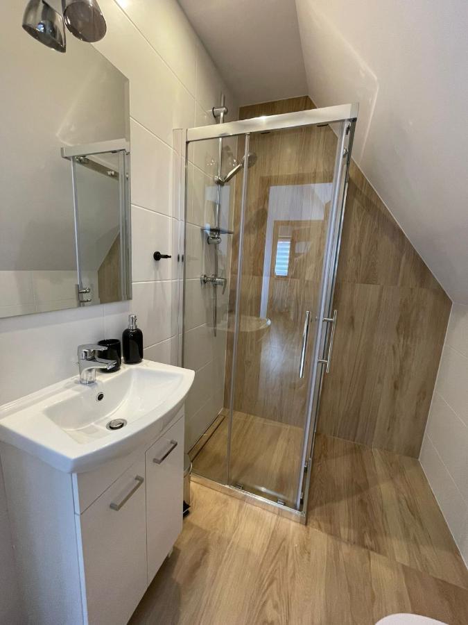 Stylove Domki Banska Nizna Domki Z Jacuzzi Eksteriør billede